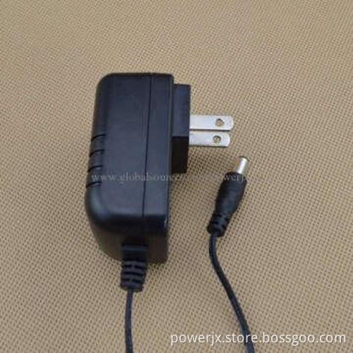 Top Quality UK Plug Wall Charger for iPhone, 7.5W Maximum Power